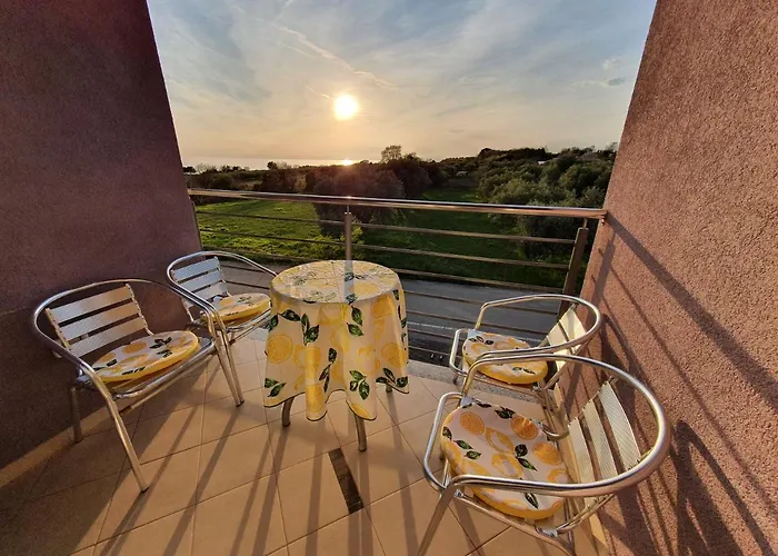 Lavanda Samarin Апартаменты Замбратия