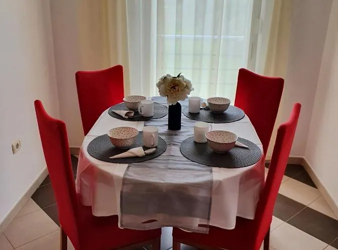 Lavanda Samarin Апартаменты Замбратия