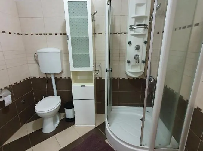 Lavanda Samarin Апартаменты Замбратия